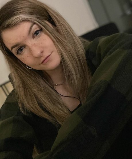 Lumenti OnlyFans nackt