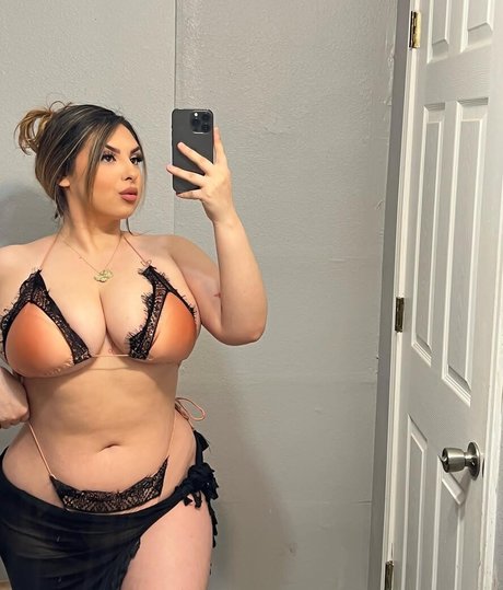 Daniela Ehimy OnlyFans Bilder geleakt