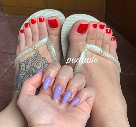 Pedaale Nacktbilder von OnlyFans geleakt