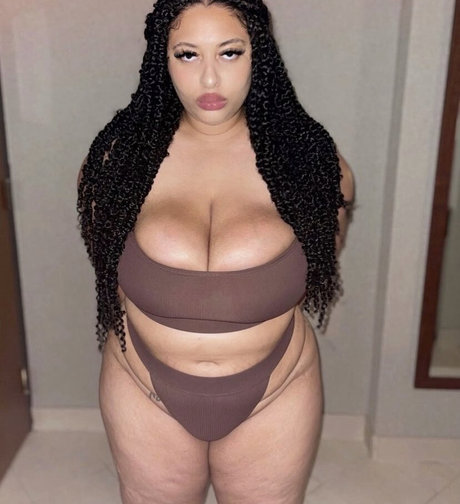 Thegirlofyourdreamz OnlyFans Fotos