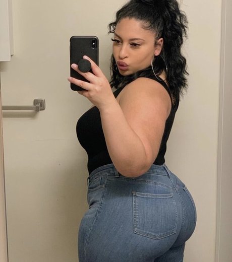 Thegirlofyourdreamz OnlyFans Archiv