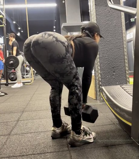 Akirayass OnlyFans Sex geleakt