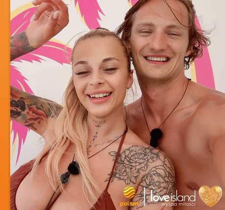 Andzelika Kramer Leaks von Nacktbildern auf OnlyFans