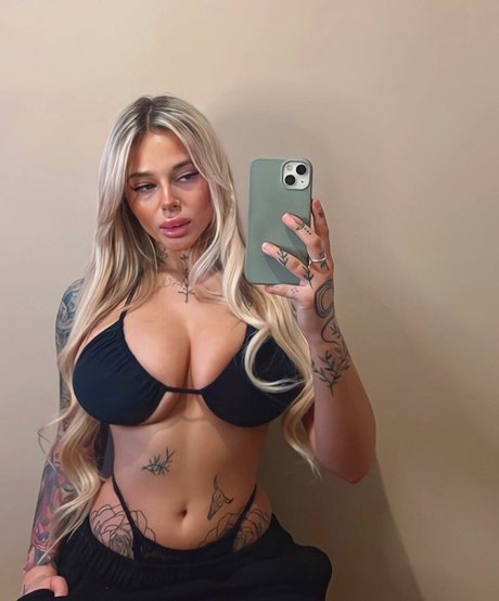 Andzelika Kramer Titten OnlyFans