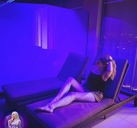 Sintica OnlyFans Gratis