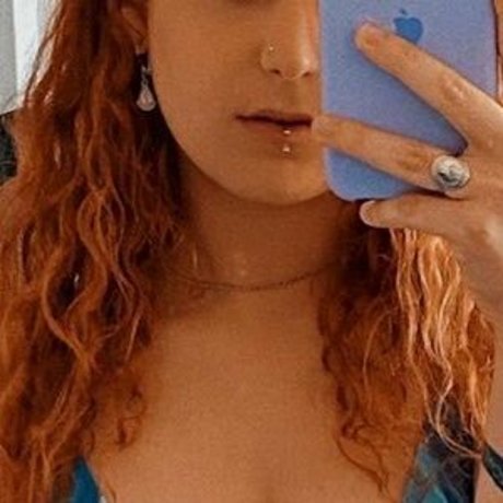 Anna Clara Camargo OnlyFans nackte Brüste