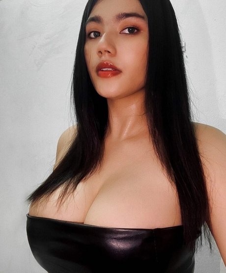 shxniew Nackt auf OnlyFans