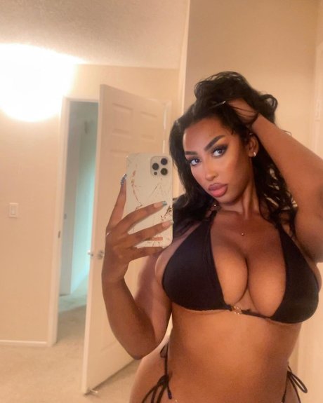 iLLi y Titten OnlyFans