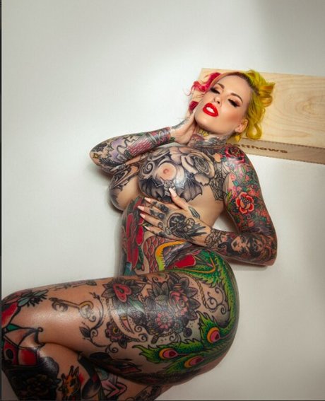 Kandyisbadass OnlyFans geleakt.