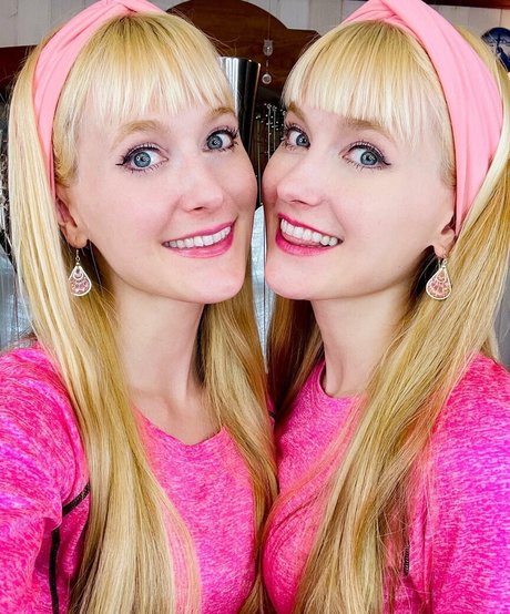 Camille And Kennerly Nackt Leaks OnlyFans