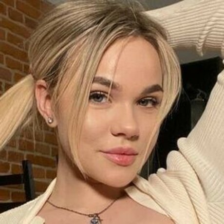 alicebrightt Kostenloses OnlyFans