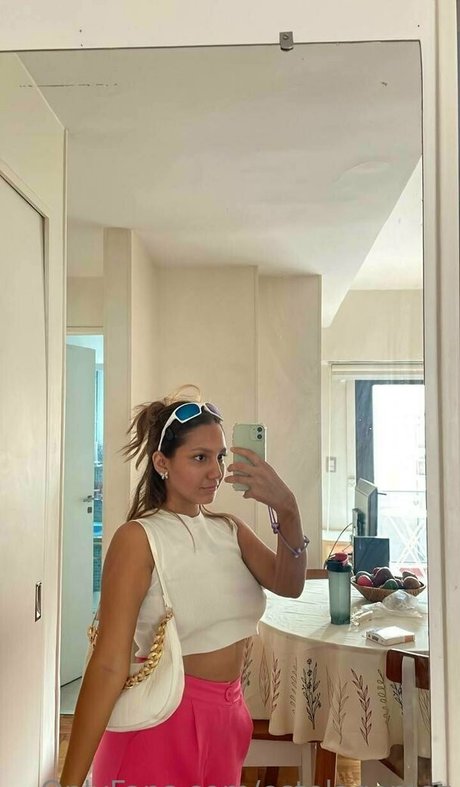 estelagomez OnlyFans