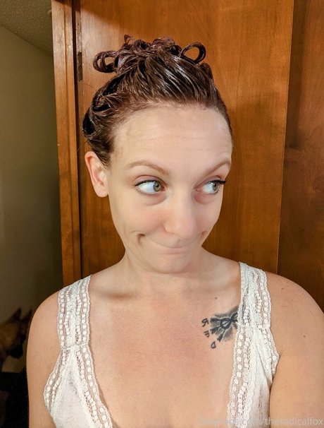 theradicalfox OnlyFans