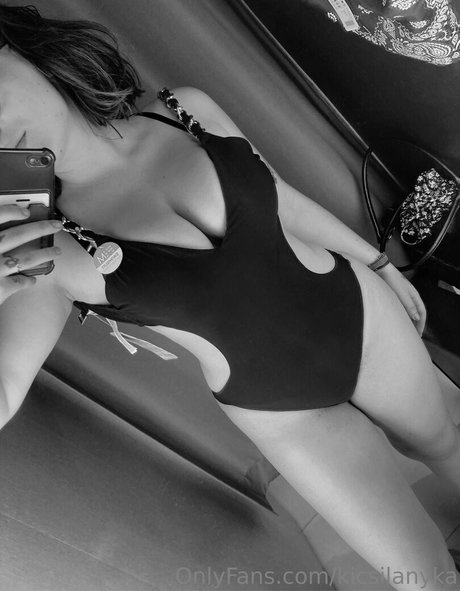 kicsilanyka OnlyFans-Bilder