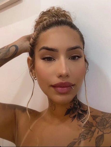 Muito Linda OnlyFans Leak