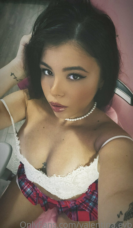 valentina evb OnlyFans Bilder