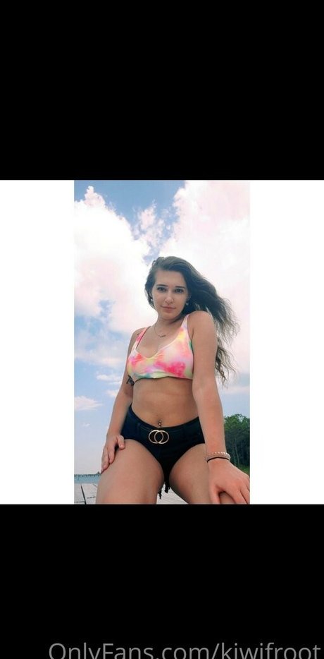 Kiwifroot OnlyFans Leak