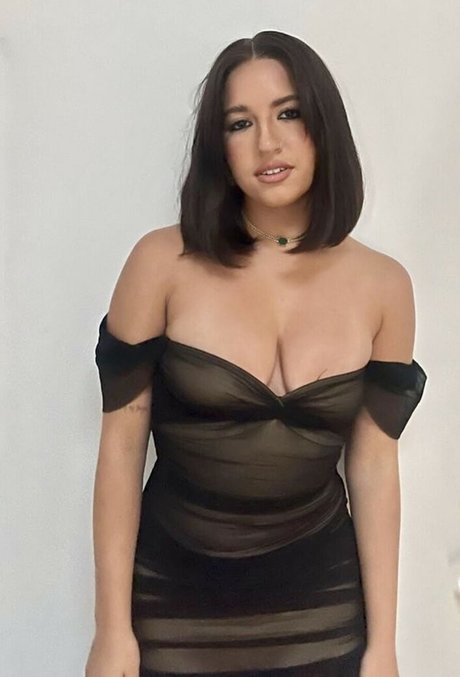 Mackenzie Ziegler Nacktbilder geleakt OnlyFans Nacktporno