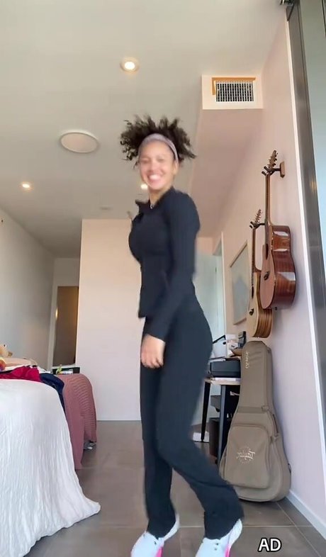 Sofia Wylie OnlyFans Porn