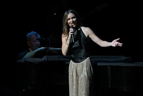 Katharine McPhee Titten OnlyFans