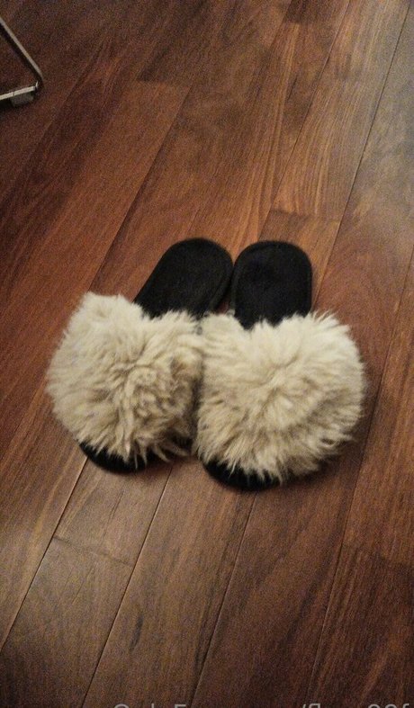 flora99f Heiße OnlyFans Inhalte