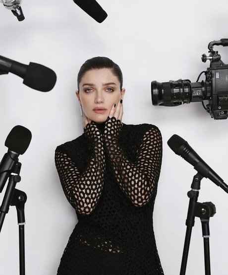 Eve Hewson Bilder OnlyFans