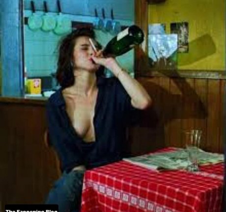 Eve Hewson OnlyFans XXX