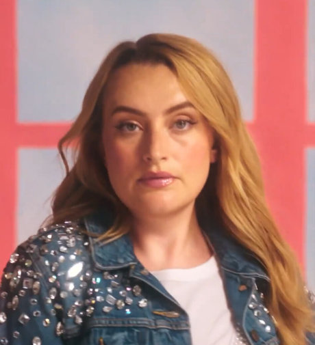 Amelia Dimoldenberg Nur für Fans