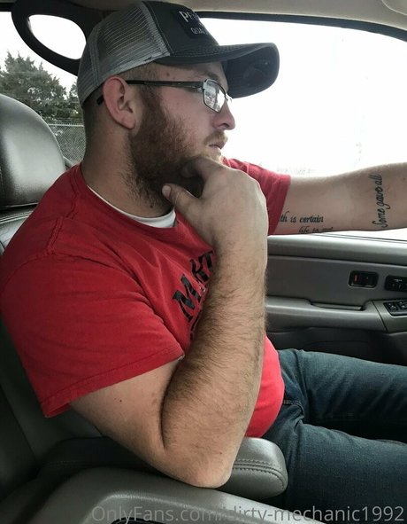 dirty mechanic1992 Leaks von Nacktbildern auf OnlyFans