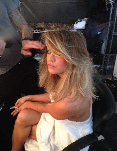 Kaley Cuoco Neue OnlyFans Leaks