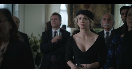 Kaley Cuoco Nacktbilder von OnlyFans