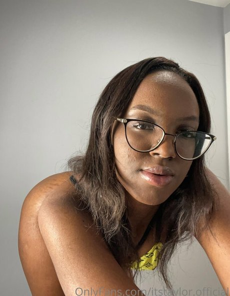 itstaylor official OnlyFans Mega