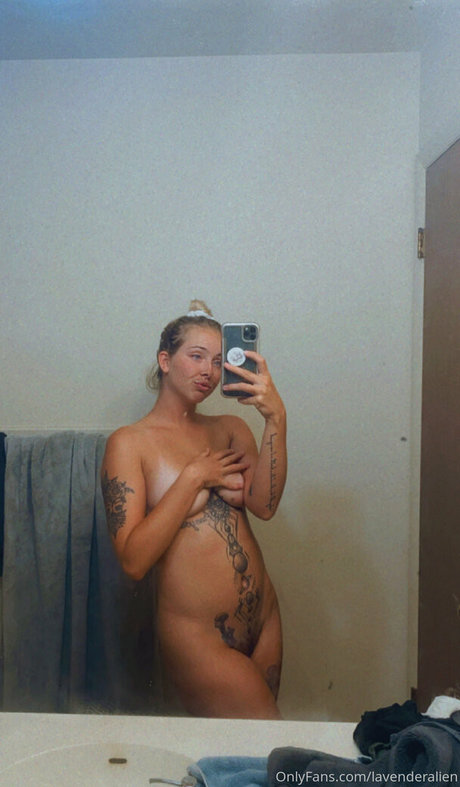 lavenderalien Joi OnlyFans