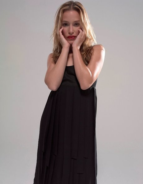 Piper Perabo OnlyFans Brüste Bild