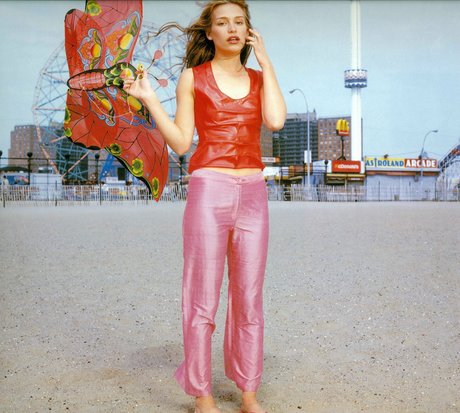 Piper Perabo Nacktbilder von OnlyFans