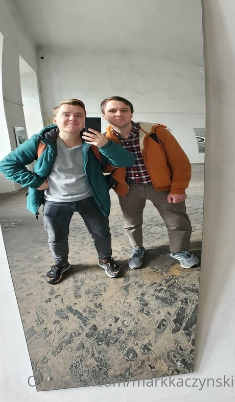 große titten spritzen nur fans kostenlos nackt Hinter-den-Kulissen