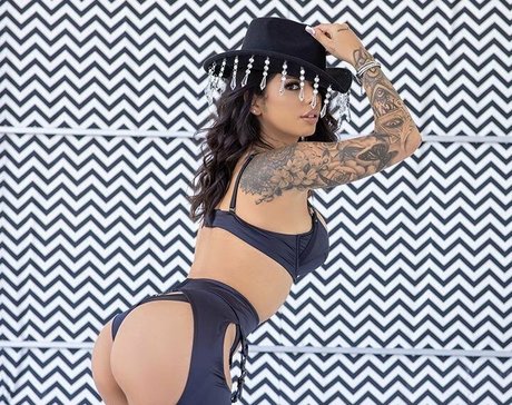 gvalentinaxxx OnlyFans Leaj