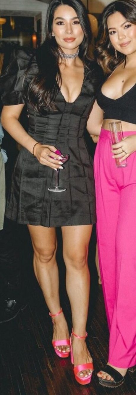 CarolineKwan Only ...