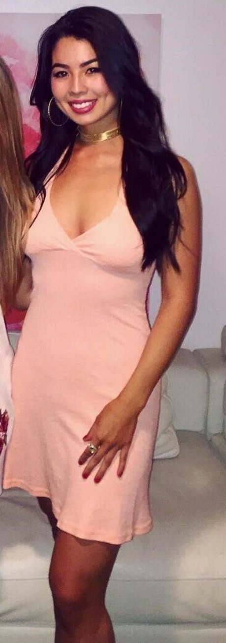 CarolineKwan Sex OnlyFans