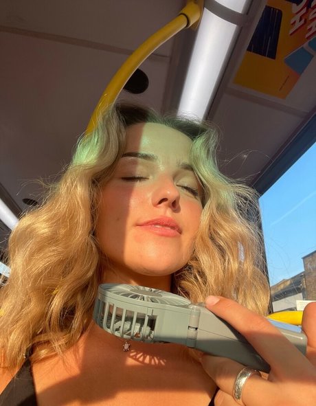 Ailish Morrison Nacktpornos auf OnlyFans