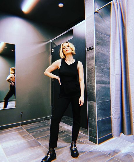 Renee Paquette OnlyFans-Bilder