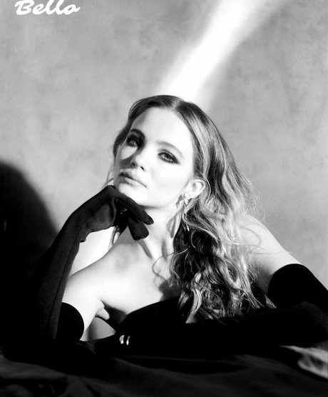 Freya Allan Sex auf OnlyFans