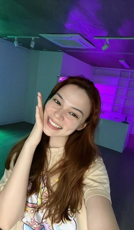 MaimyNyan Nackt auf OnlyFans