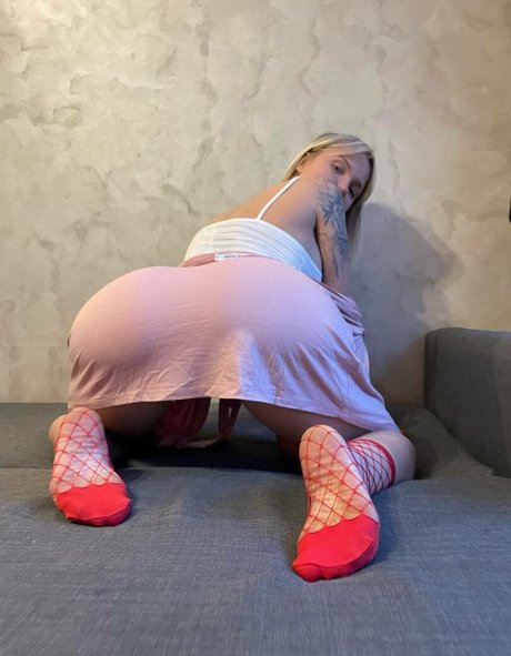 Lyubov Tomskaya Nacktbilder OnlyFans geleakt