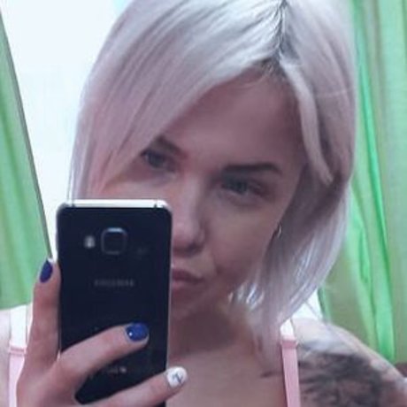 Lyubov Tomskaya Nacktbilder von OnlyFans