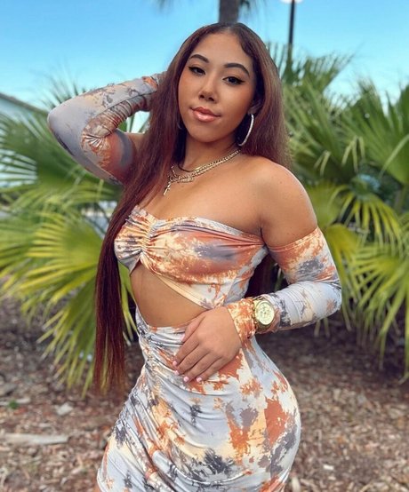 Kiah Dream Sex OnlyFans