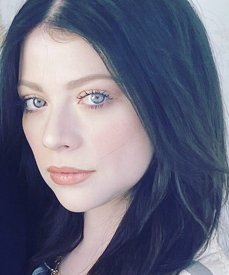 Michelle Trachtenberg XXX Leak OnlyFans