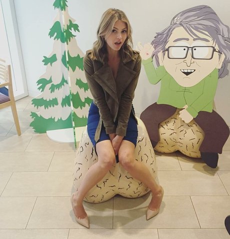 Aimee Richelle Teegarden Nackt auf OnlyFans Leaks