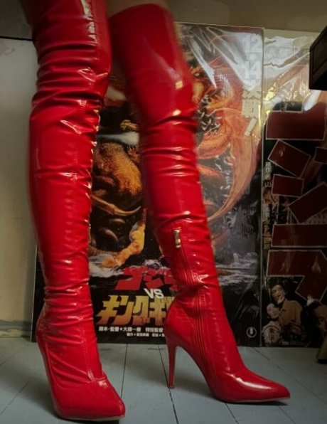 Korinonymous Nackt OnlyFans