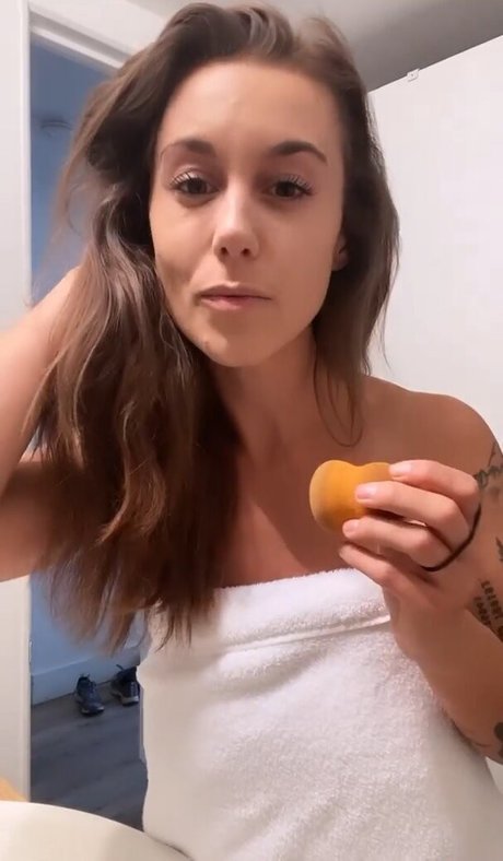 Maddison Noel Nacktbilder von OnlyFans